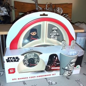 Star Wars 5-Piece Bamboo Dinnerware Set NWT